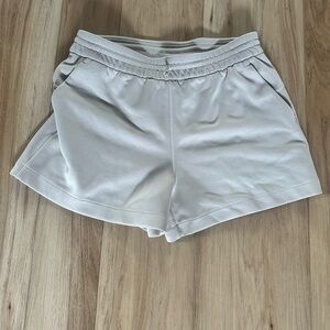 Lightweight Gray Athletic Shorts with Elastic Waistband